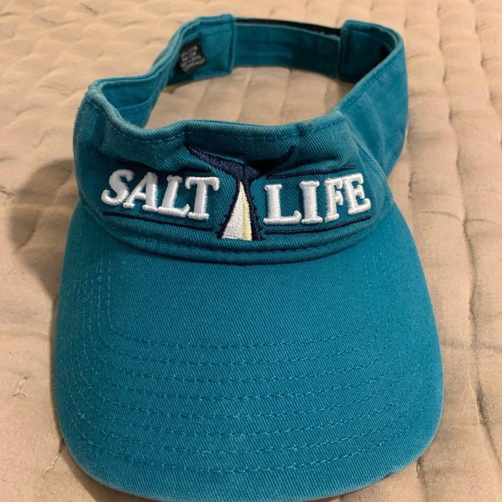Salt Life Ocean Blue Hat visor adjustable